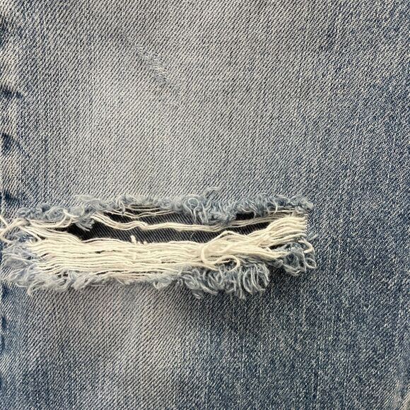 Vintage Wrangler Jeans Mens 32x35 Light Wash Distressed Vintage Wrangler Jeans - Picture 4 of 16